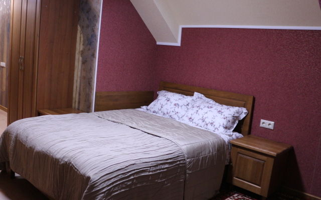 Budyonnovskij Guest House
