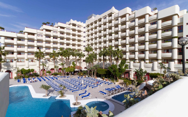 hotelImage
