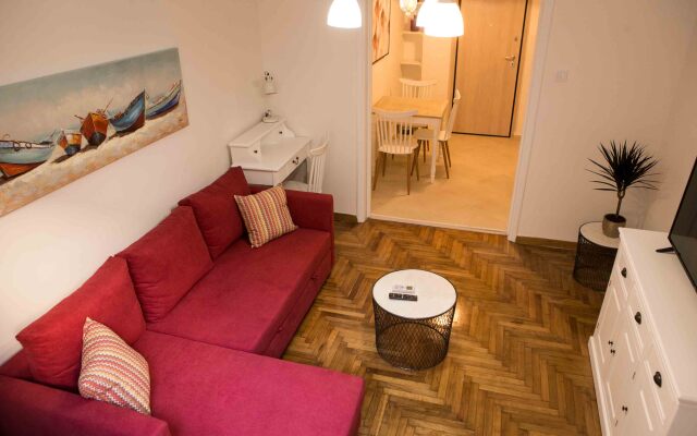 Апартаменты Best House Athens Ampelokipoi Metro (Kolchidos Str.)