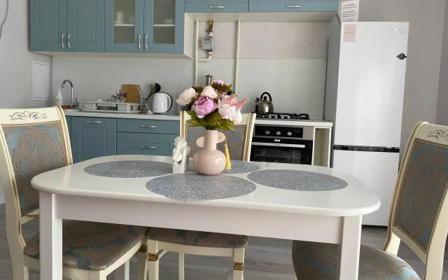 Апартаменты кoмфорт классa в Дoбpoгpaдe