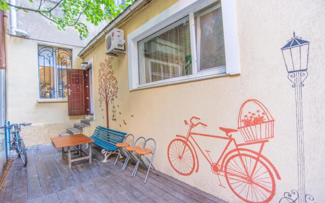 Hostel Berloga