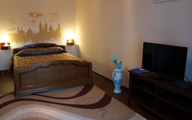 Отель Космос