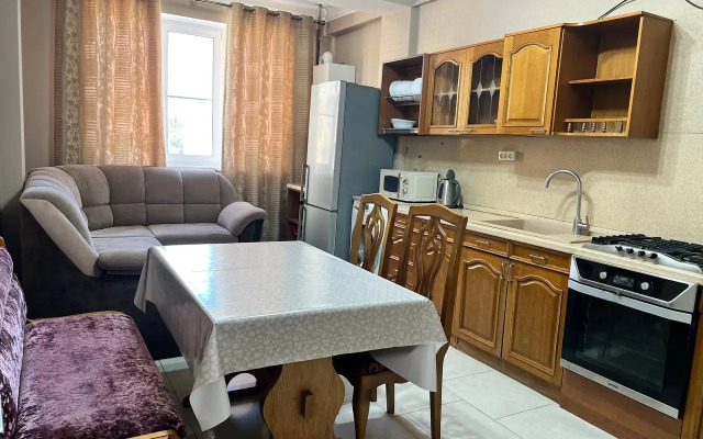 Квартира Уютная на Ирчи Казака