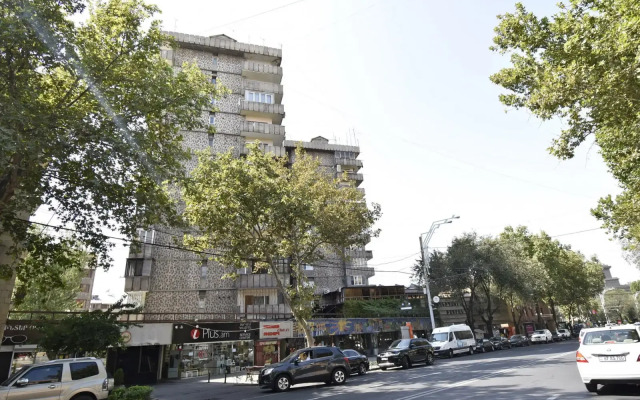 2-K Prospekt Sayat-Novy, Sn400 Flat