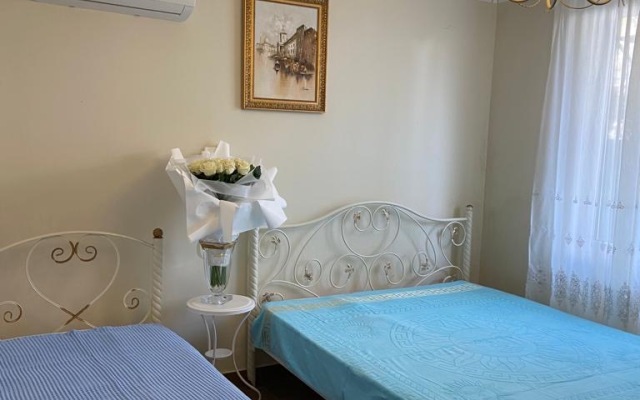 Gostevoy Dom Kia Guest Home