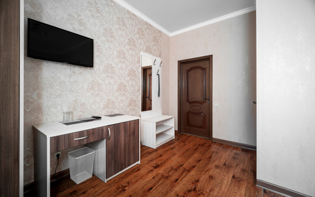 Отель Mari Inn