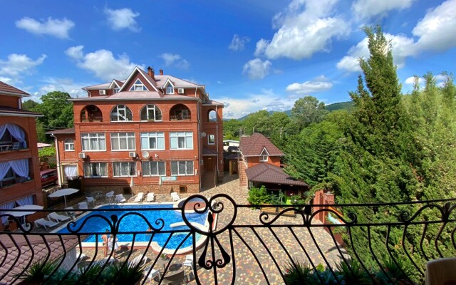 Bagira Guest House