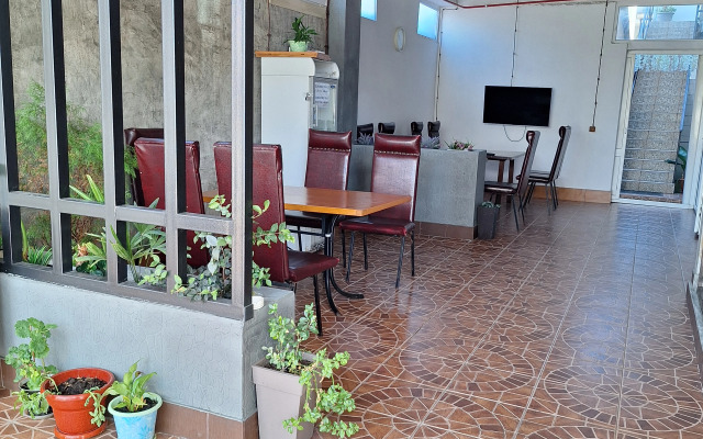 U Dyadi Volodi Guest house