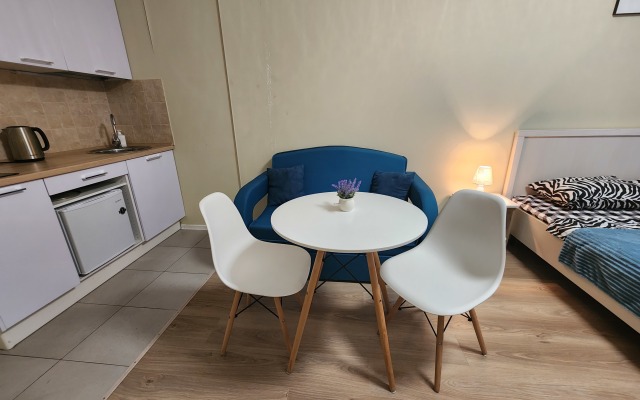 Tretyya Studiya Na Laryushina 4/1 Apartments