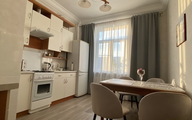 Uyutnye apartamenty v istoricheskom tsentre Gomelya Flat