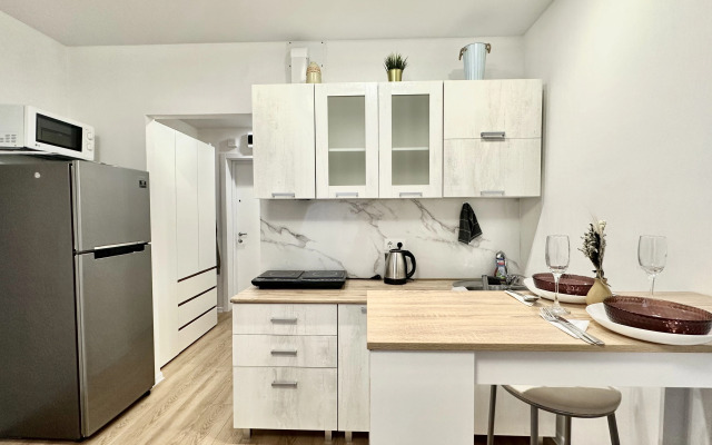 Апартаменты Истоман Студия Для ДВОИХ