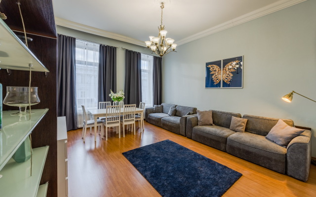 Апартаменты SpbStay на Невском проспекте 66