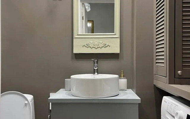 Oblomov Alekseevskaya 14 Apartment