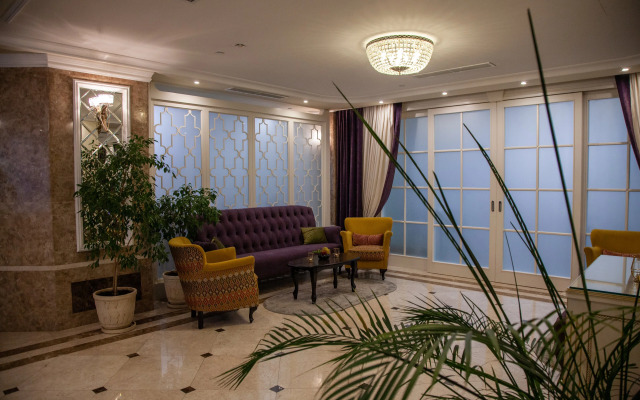 Grace El Paraiso Hotel