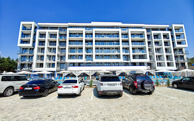 7 Nebo Apart-Hotel