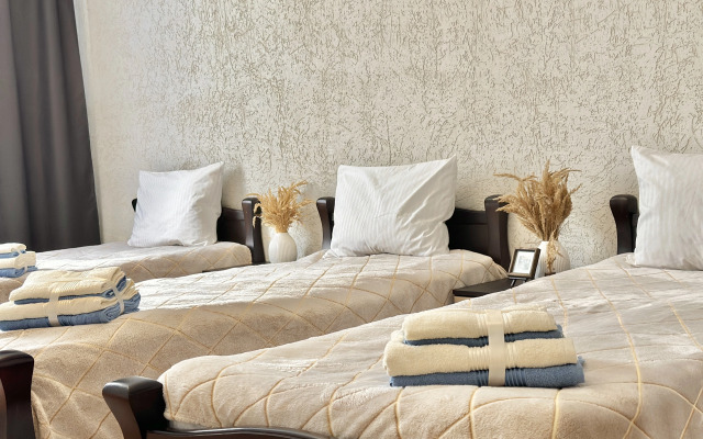 Квартира ArtHouse Dombay 10