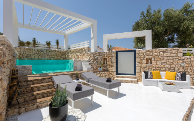 Dion Villa