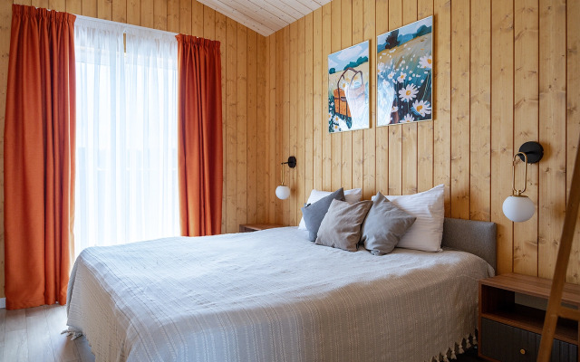 Частный дом Уютный домик вдали от шумного города