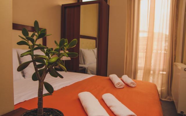 Rogas Home Hotel