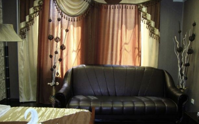Marshal Hotel