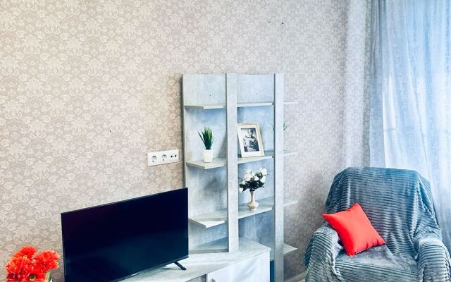 Апартаменты на ул. Бирюзова 14