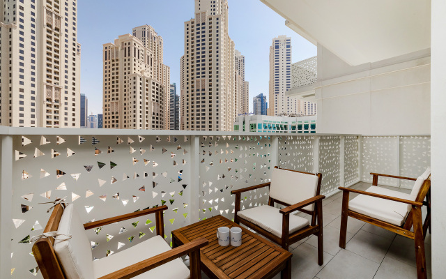 Paradise 1br at Jbr La Vie with Private Beach Apartments