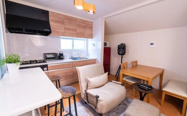 Kusunoki West Shinjuku Villa