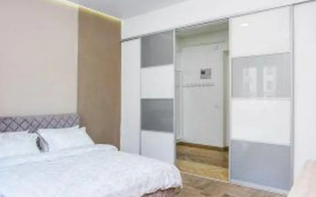 Na Nezavisimosti 23 Flat