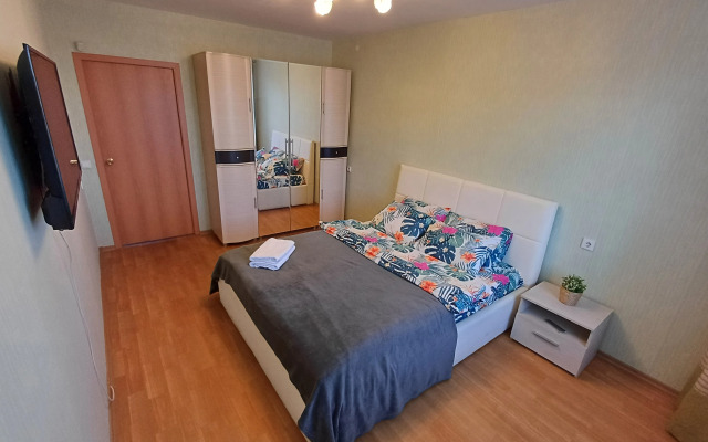 Chayka House na Volzhskaya Naberezhnaya d.21 Apartments