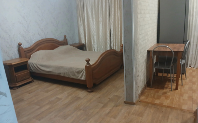 Квартира 2х комнатная в центре напротив автовокзала