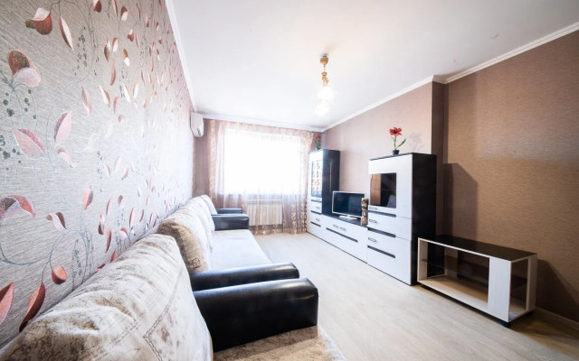 Апартаменты на улице им. Сакко и Ванцетти 1