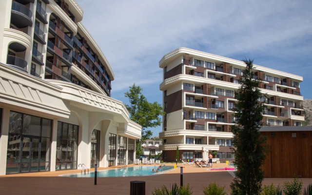 Atlas Apartments