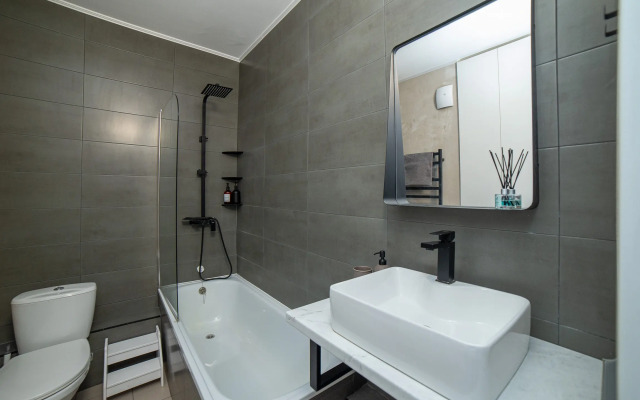 Квартира BeGuest с балконом на Евгения Савкова 8