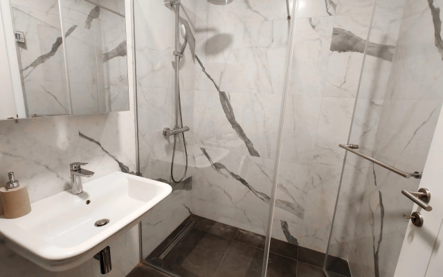 Tre Group Apartments