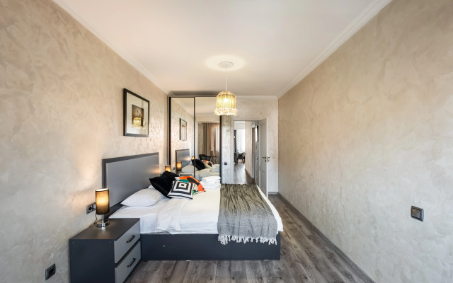 Amazon Apartment By Downtown InnApartments
