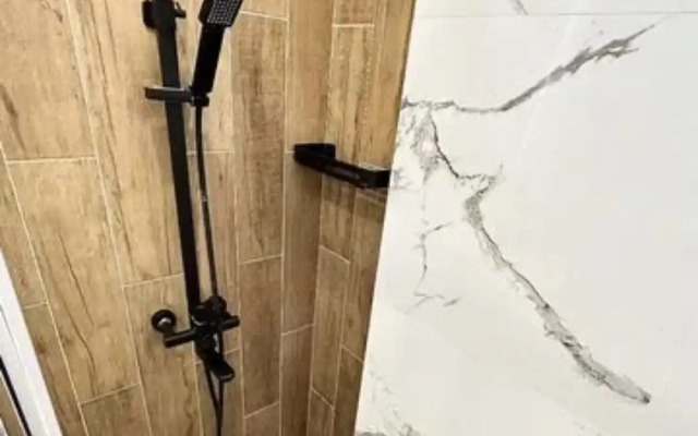 Uyutnaya Studiya v Shagovoy Blizosti k Moryu Flat