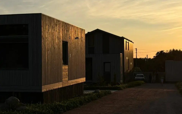 Отель Klever Village