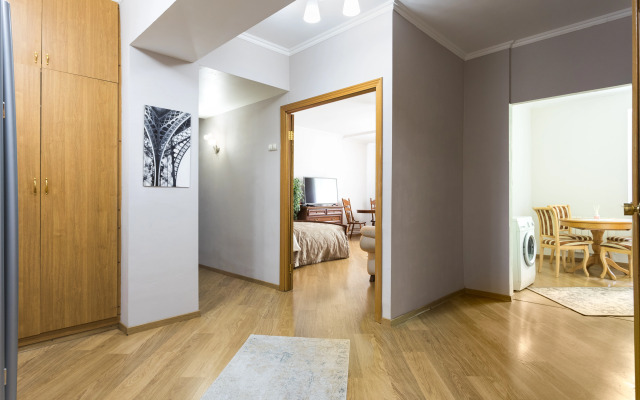 Квартира на Чаплыгина 98