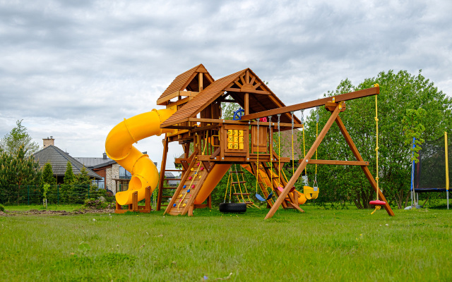 Загородный Эко-клуб "Три медведя"