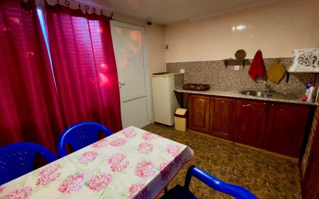 Veles Private House