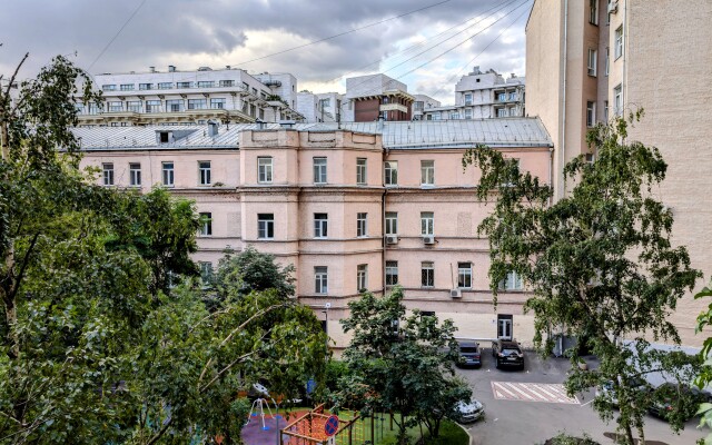 Квартира Свободна-Большая якиманка 19