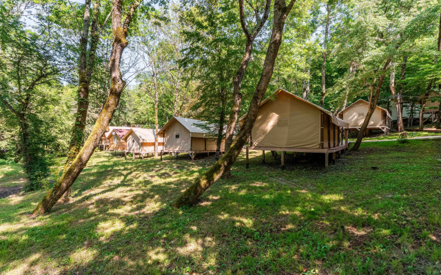 Inal Camping