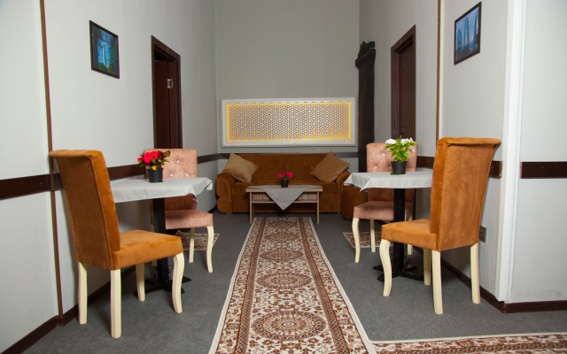 Castello Inn Baku Hotel