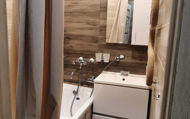 Uyutnaya so Svezhim Remontom Vblizi Zhd Vokzala Flat