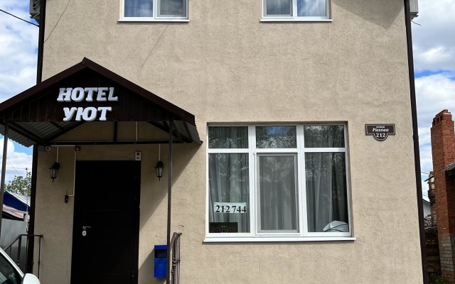 hotelImage