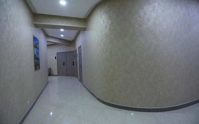 Hotel 777