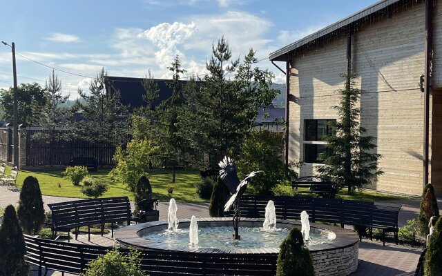 Goldy Key Hotel
