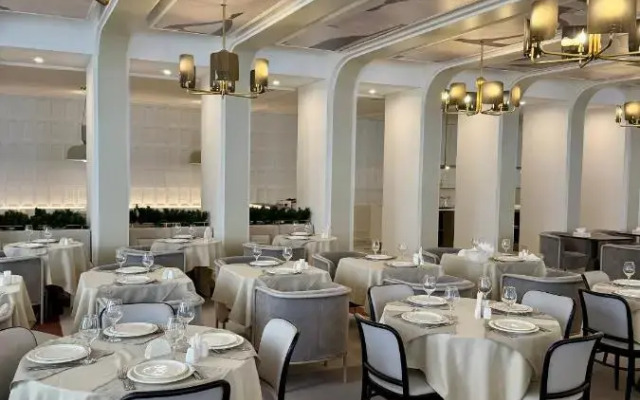 Moselle Armenia Hotel
