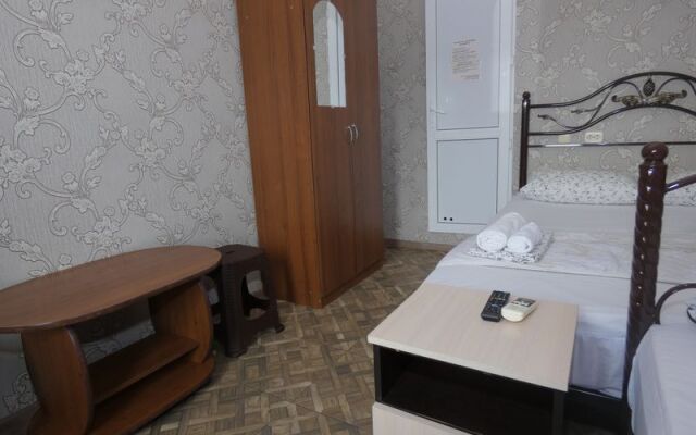 Delfin Guest House