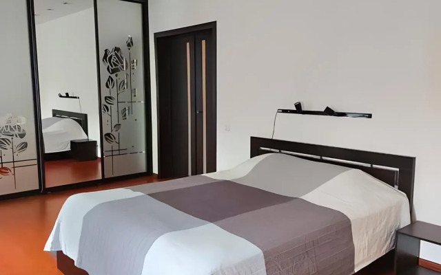 Samy Tsentr Bulak Flat
